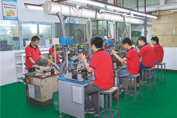 磨削加工和精车加工哪个精度高？