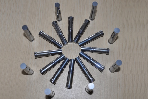 钨钢冲头的优点有哪些？