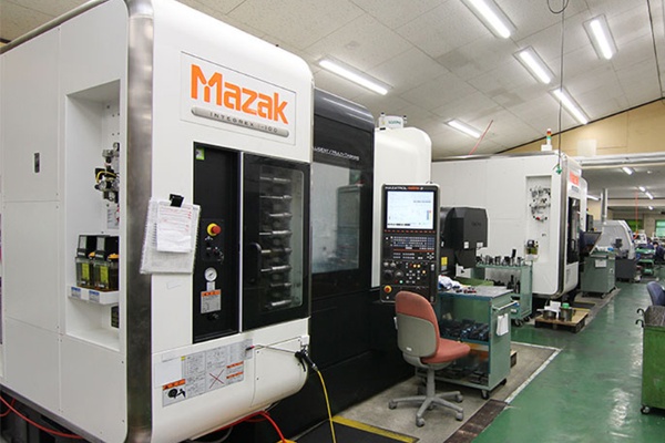 与其他加工方式相比，三轴加工的优缺点是什么？